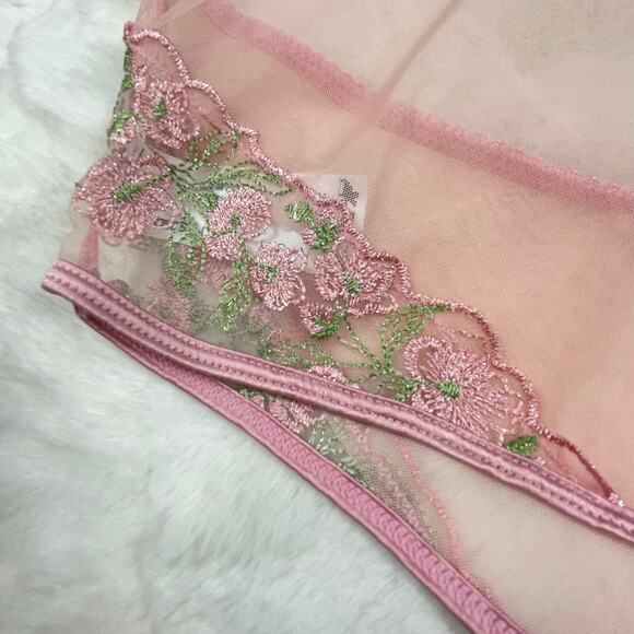 🔥NWOT ASOS Floral Embroidered Mesh Strappy Lingerie Bodysuit  Pink Size 10 - Picture 5 of 13